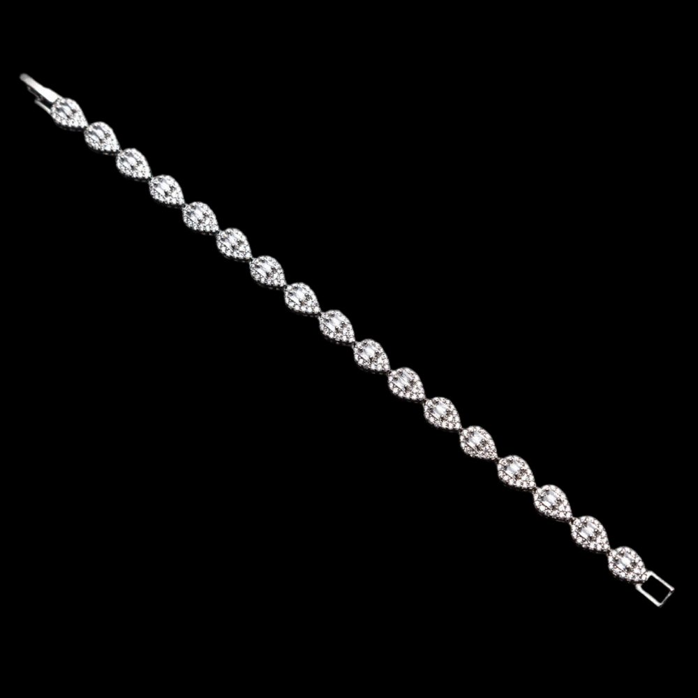 Cubic Teardrop Bracelet